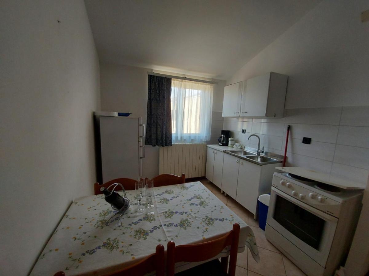 Emma Demarin Apartments Медулин Екстер'єр фото