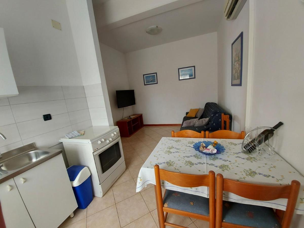 Emma Demarin Apartments Медулин Екстер'єр фото