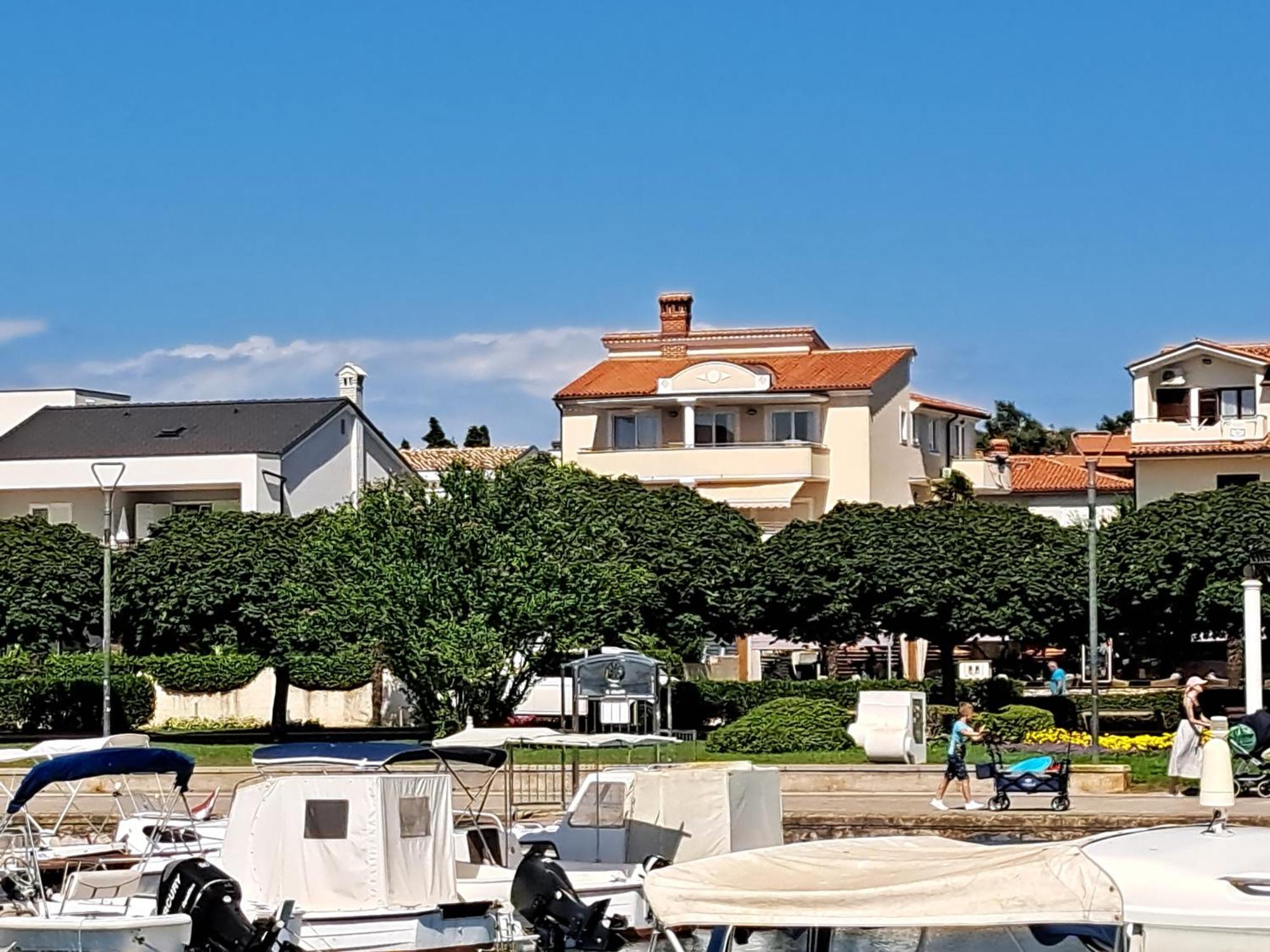 Emma Demarin Apartments Медулин Екстер'єр фото